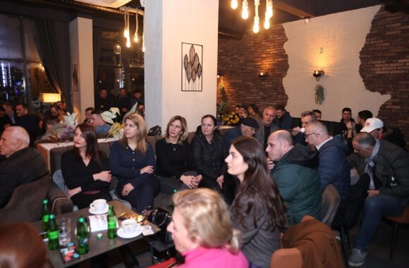 LDK mobilizohet në “Lagjen e Spitalit 2”: kandidatët e degës së tretë prezantohen me mesazhin e fitores