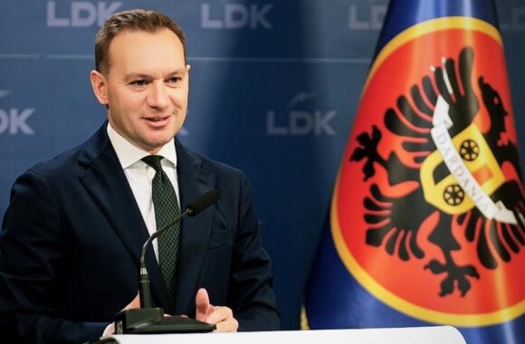 Zogaj: LDK mbetet parti e institucioneve dhe qytetarëve, nuk hymë në pazare politike