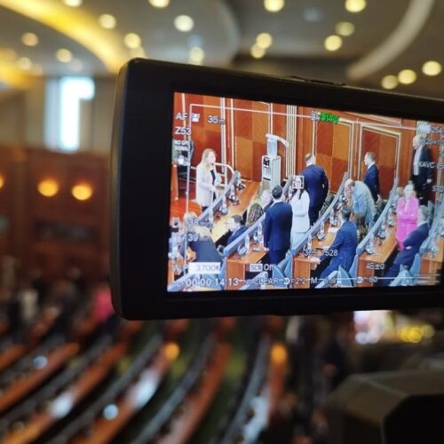 Zogaj denoncon ndërprerjen e seancës: Kryesuesi bllokoi punimet në kundërshtim me rregulloren