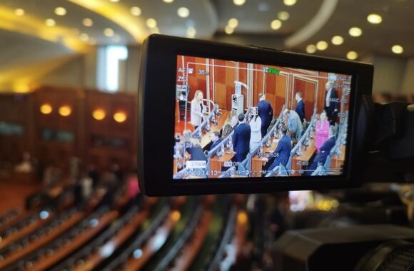 Zogaj denoncon ndërprerjen e seancës: Kryesuesi bllokoi punimet në kundërshtim me rregulloren