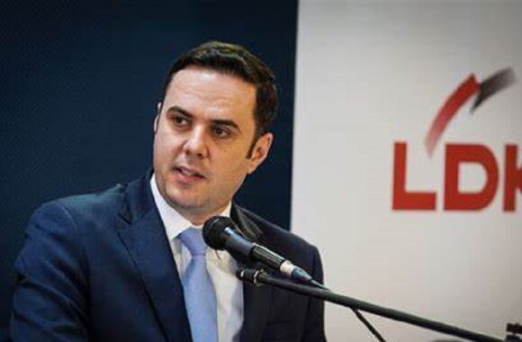 Abdixhiku refuzon takimin me Kurtin: Fjalët kanë peshë, nuk kapërcejmë dinjitetin për konsultime