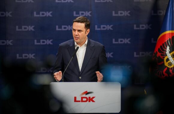 Lumir Abdixhiku LDK-ja propozon qeveri të tranzicionit