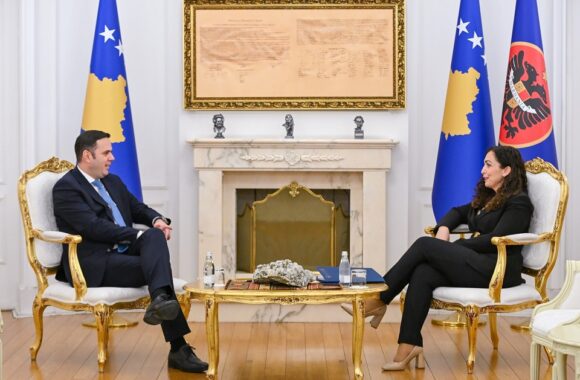 Abdixhiku: Kushtetuesja e thotë qartë se votimi duhet të jetë i hapur