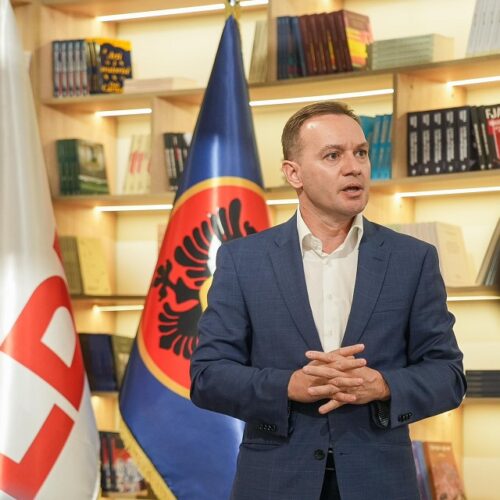 Alban Zogaj Zogaj: Dega e Presidentit Rugova sjell 750 pjesëmarrës në hapjen e fushatës së LDK-së